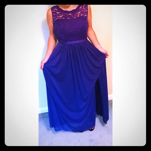 Scoop Neck, Lacey, Silk Gown - Picture 1 of 6